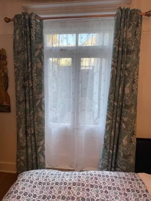 Homely Garden Apartment, Newly Refurbished - Sleeps Four Brighton
