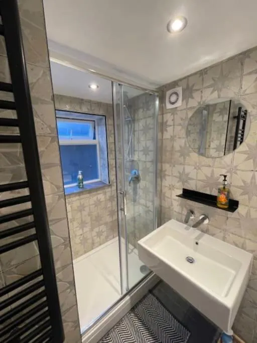 Apartamento Homely Garden Apartment, Newly Refurbished - Sleeps Four Brighton Reino Unido
