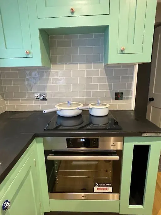 Apartamento Homely Garden Apartment, Newly Refurbished - Sleeps Four Brighton Reino Unido